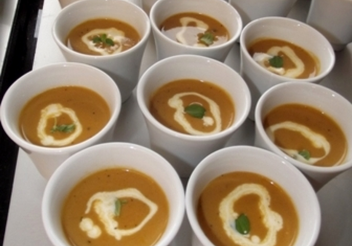 Zupa krabowa z kremem kukurydzianym foto