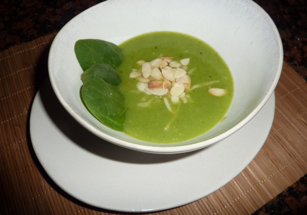 Zupa krem brokułowo pietruszkowa foto