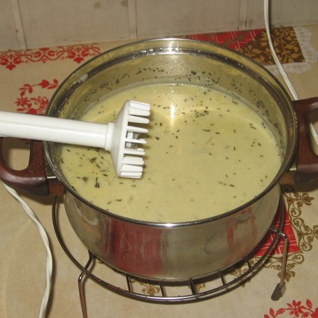 Krok 6 - Zupa krem cebulowo-serowa foto