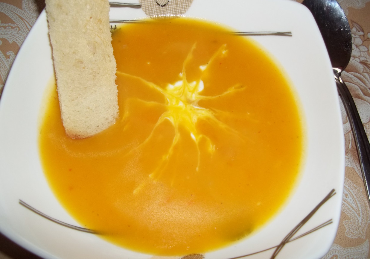 Zupa krem dyniowa foto