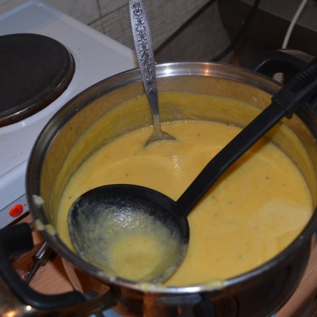 Krok 4 - Zupa krem kalafiorowa foto