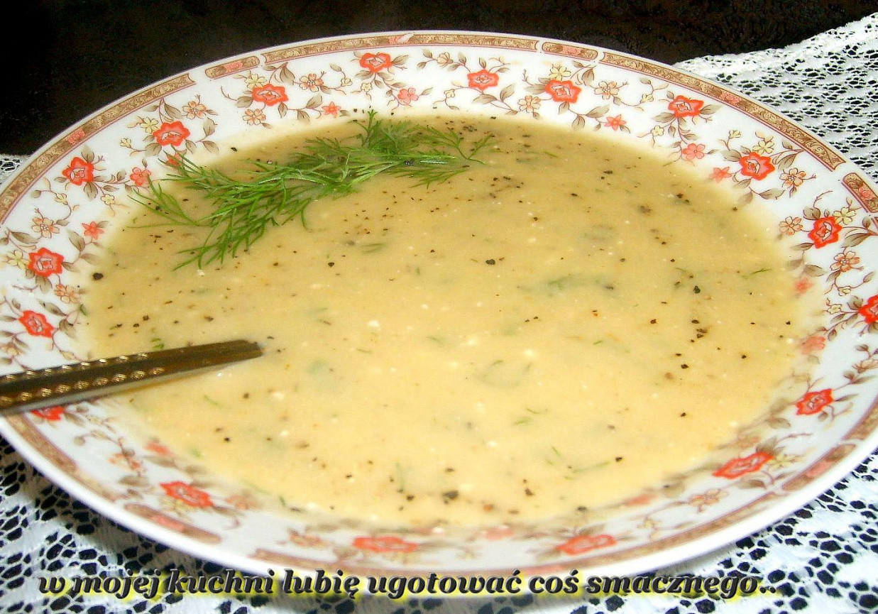 zupa krem kalafiorowo-kalarepkowy-pomidorowy... foto