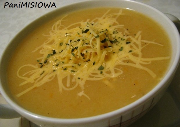 Fotografia przedstawiająca Zupa krem kalafiorowy