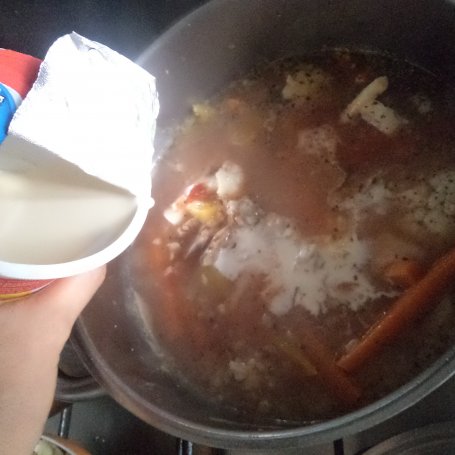 Krok 6 - Zupa krem kalfiorowo-dyniowa z ryżem i przecierem pomidorowym :) foto