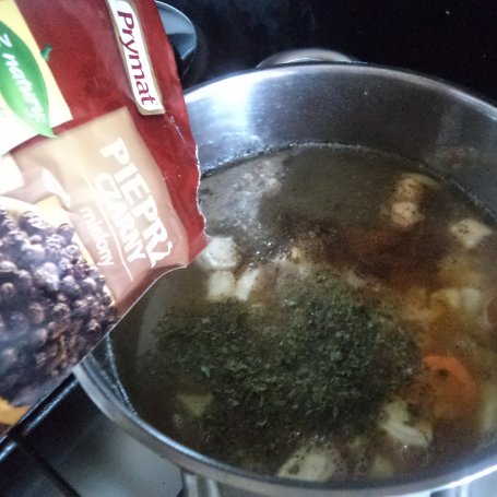 Krok 6 - Zupa krem marchewkowa z ryżem :) foto