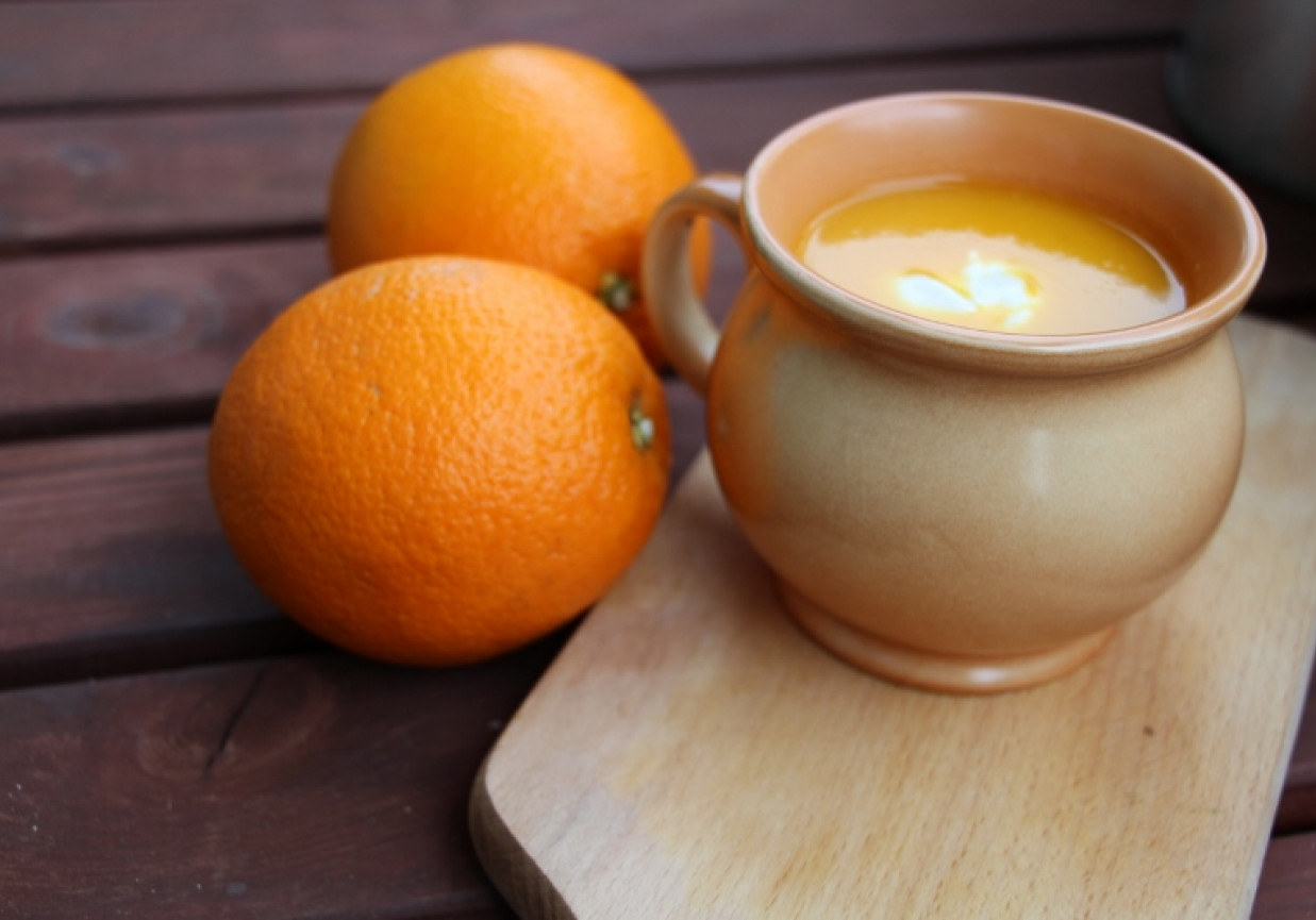 Zupa krem marchwiowo pomarańczowa foto