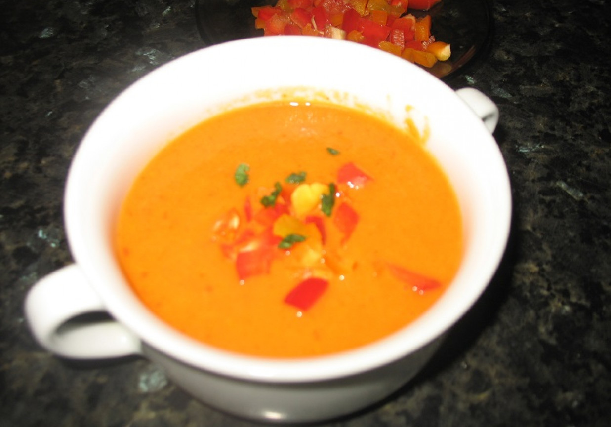 Zupa krem paprykowo-pomidorowa foto