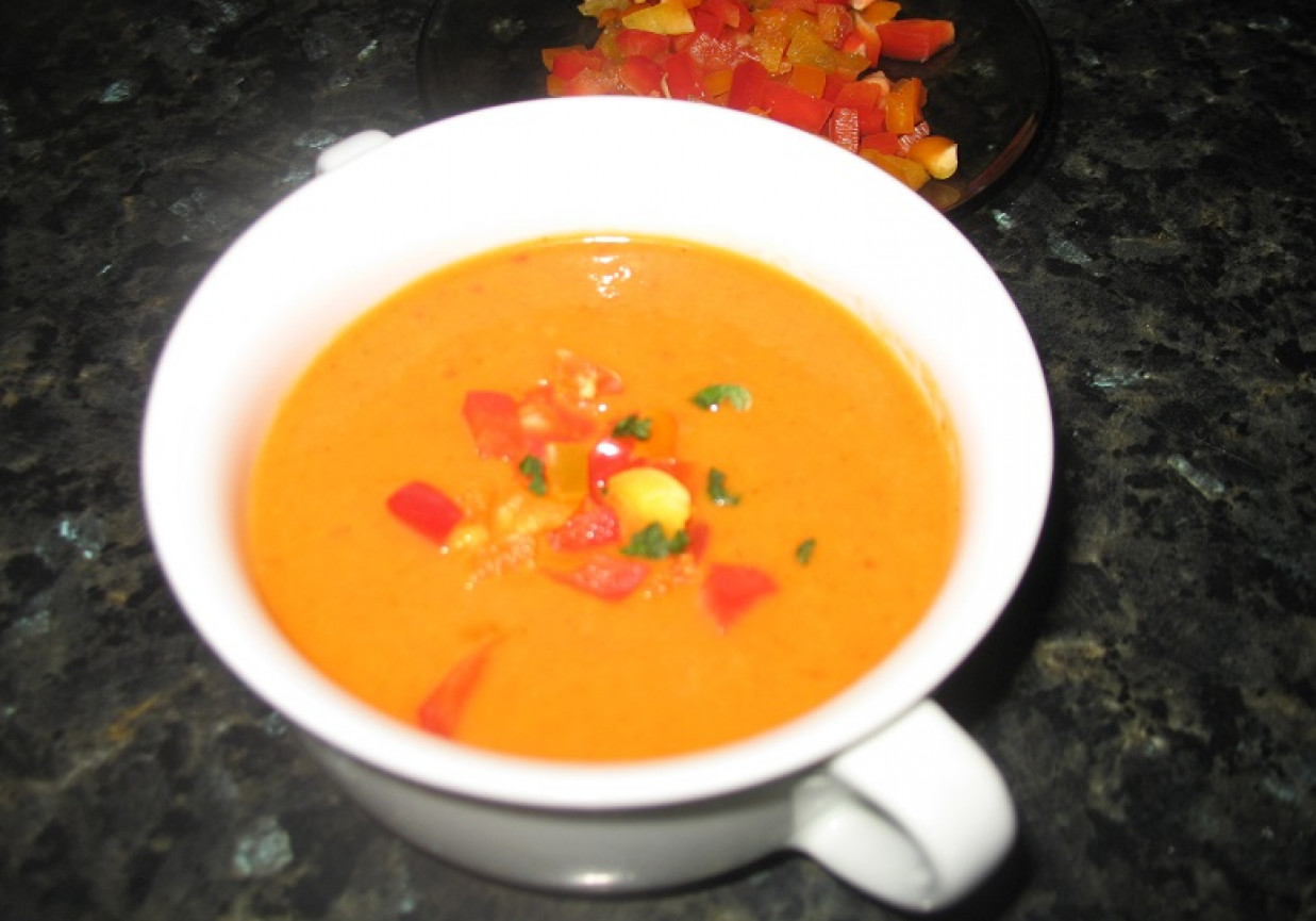 Zupa krem paprykowo-pomidorowa foto