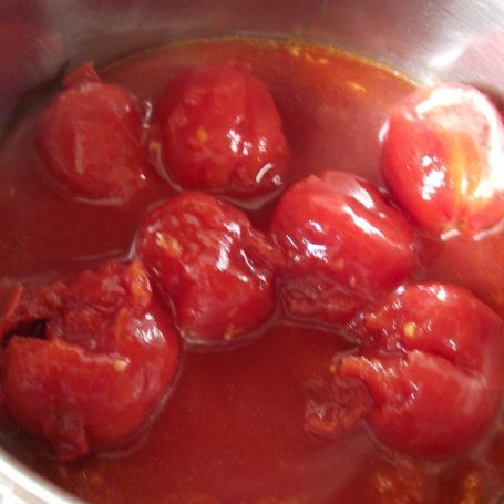 Krok 2 - Zupa krem pomidorowy z mozzarellą foto