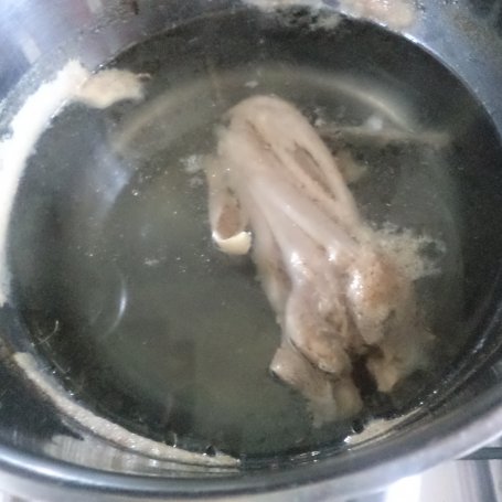 Krok 1 - Zupa krem selerowo-pieczarkowy z dodatkiem swieżego koperku :) foto