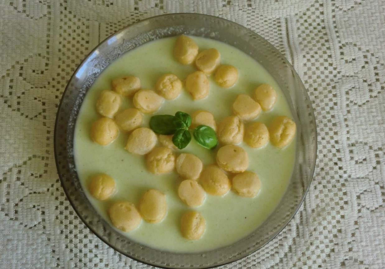 Zupa krem serowo-porowa foto