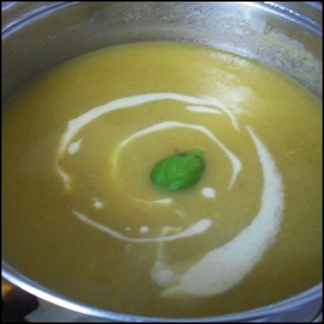 Krok 4 - Zupa (krem) warzywny foto
