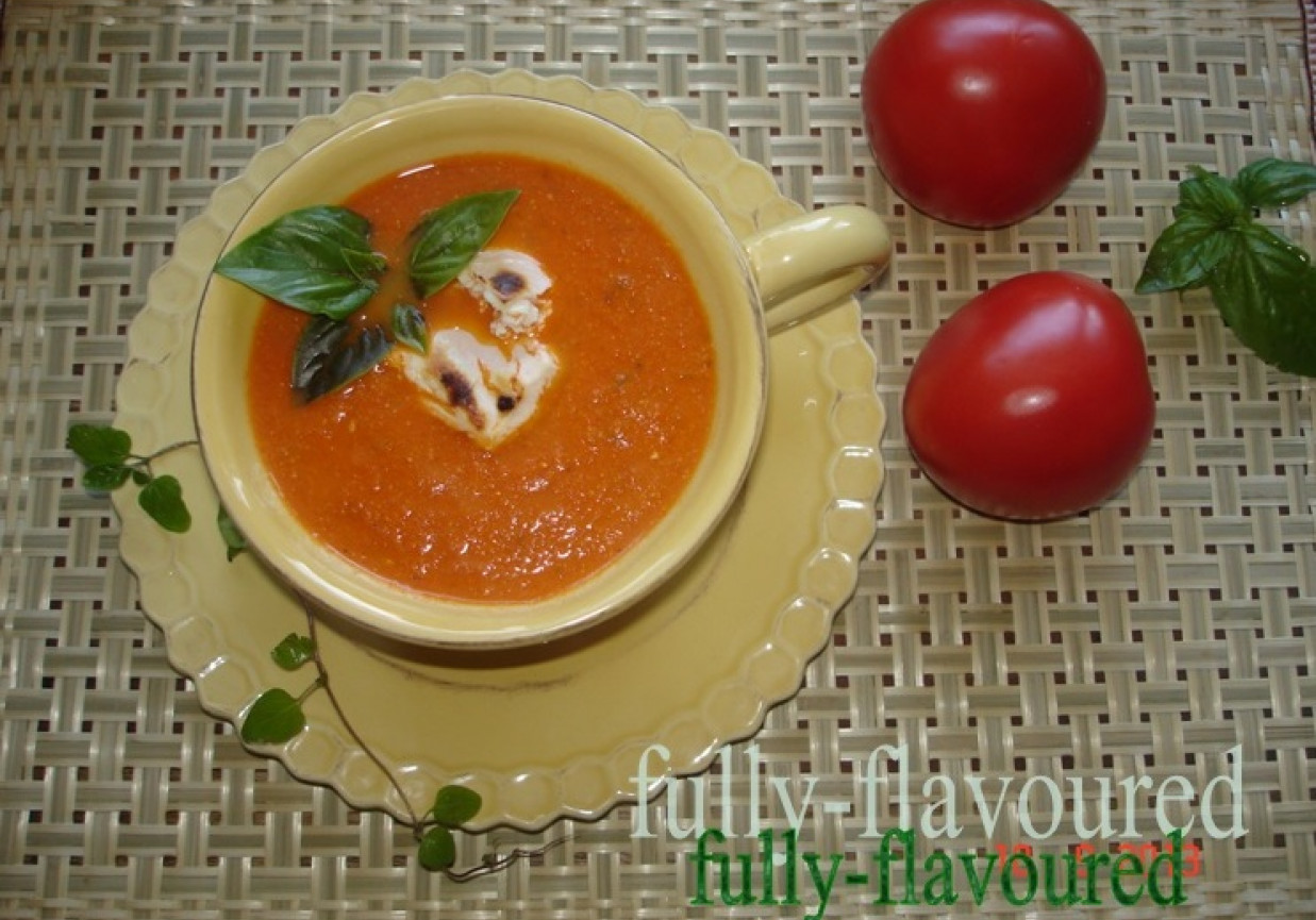 Zupa krem z 2 rodzajów pomidorów foto