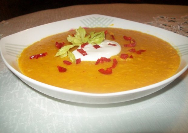 Fotografia przedstawiająca Zupa krem z batatów