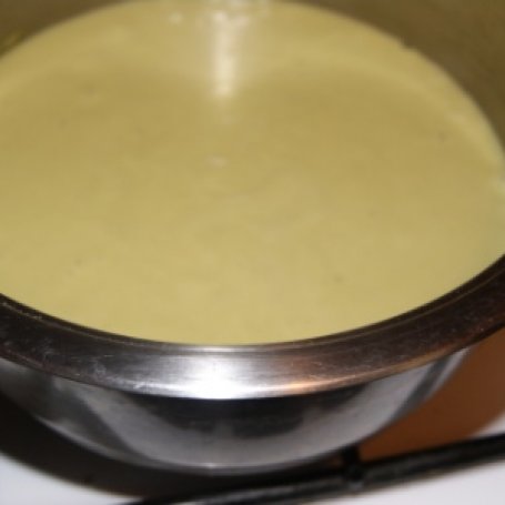 Krok 3 - Zupa krem z bobu foto