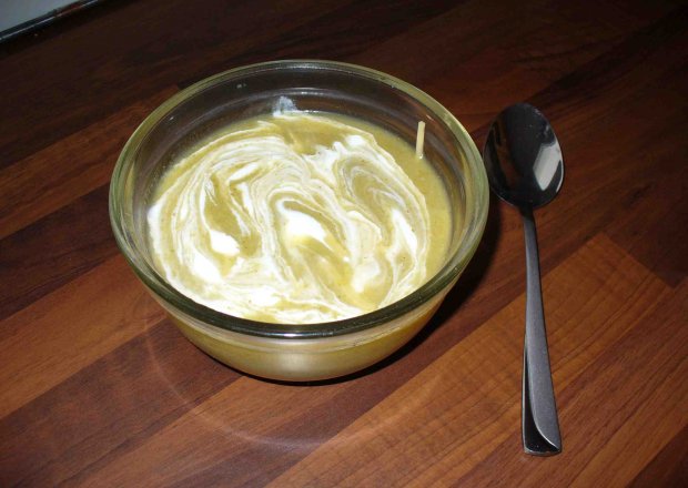 Fotografia przedstawiająca Zupa krem z brokułów