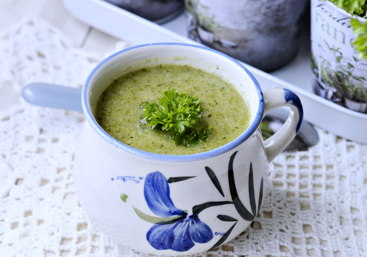 Zupa krem z brokułu i kalafiora foto