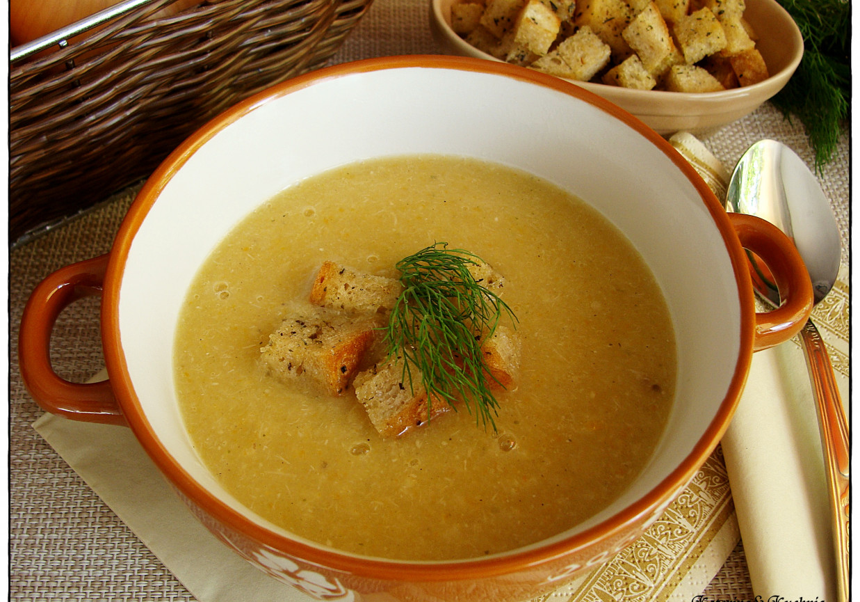 Zupa-krem z cebuli foto