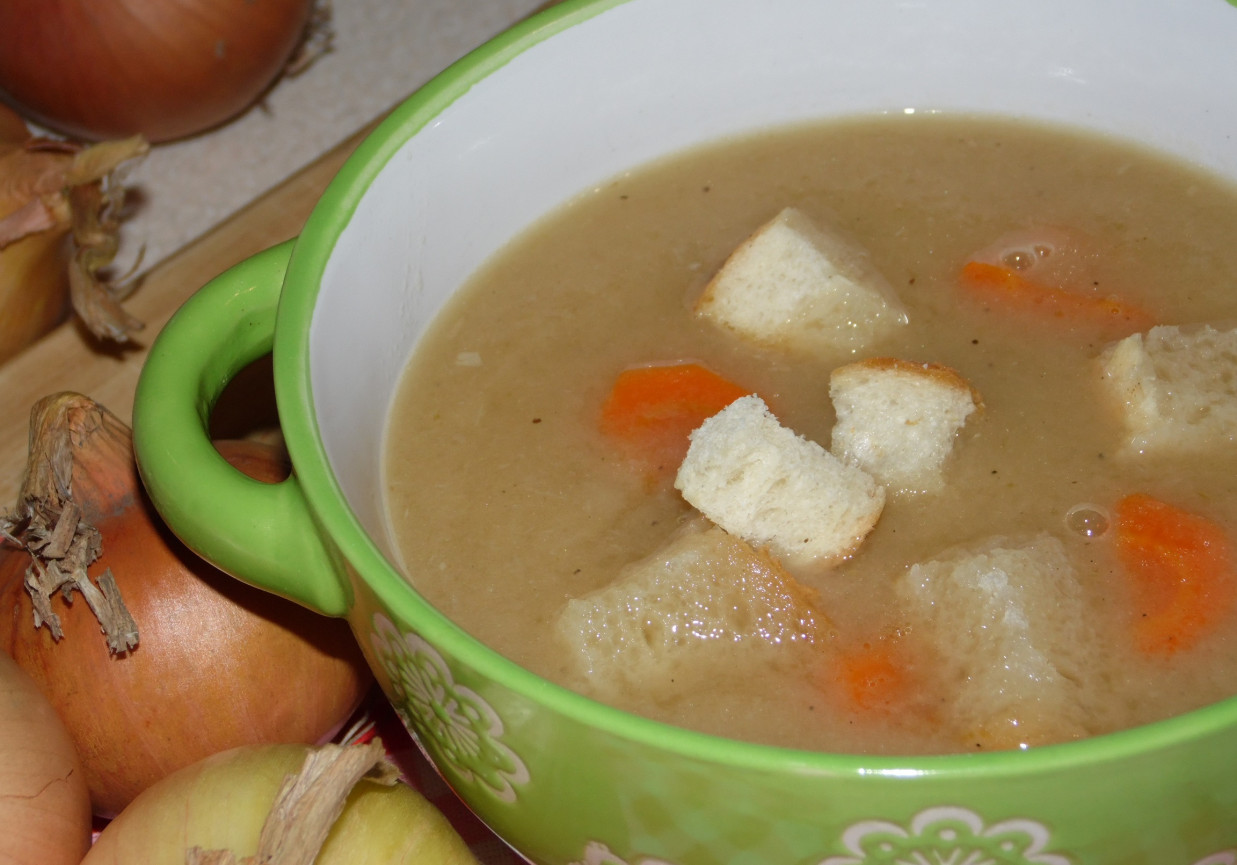 Zupa krem z cebuli foto