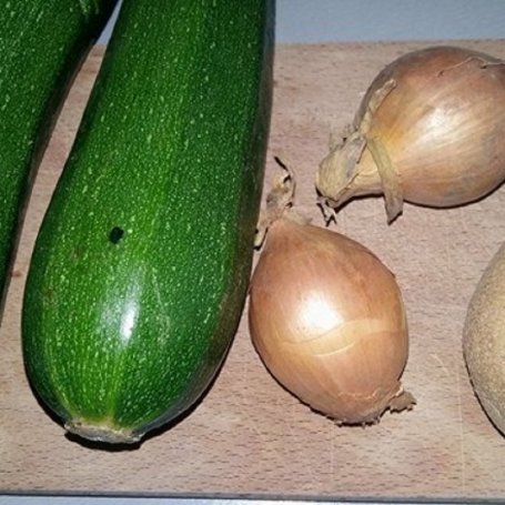 Krok 1 - Zupa krem z cukini z grzankami foto