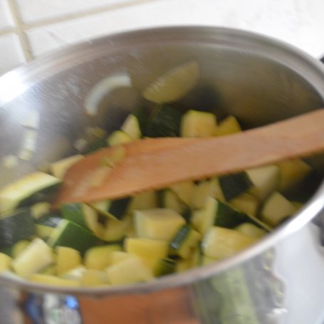 Krok 2 - Zupa krem z cukinii foto