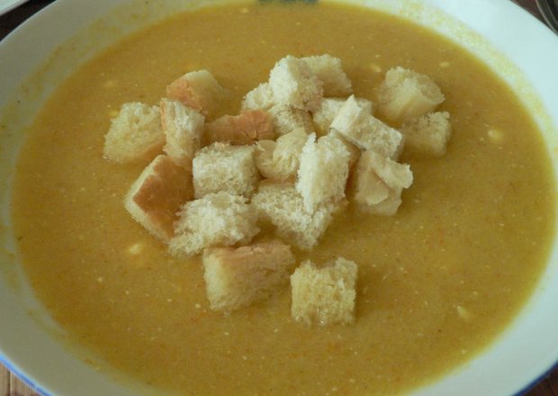 Fotografia przedstawiająca Zupa krem z cukinii
