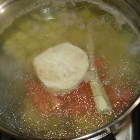 Krok 2 - Zupa krem z groszku i marchewki foto