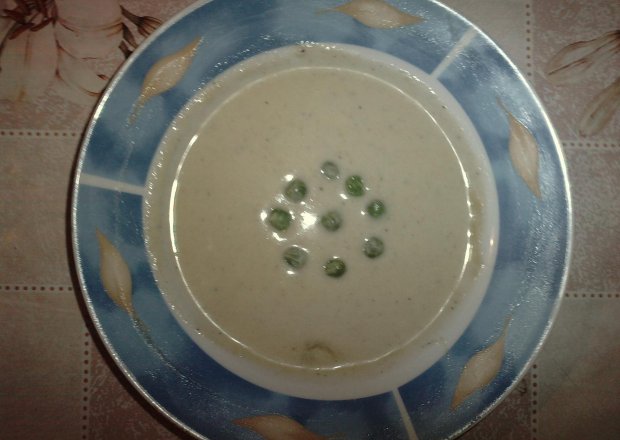 Fotografia przedstawiająca Zupa krem z groszku