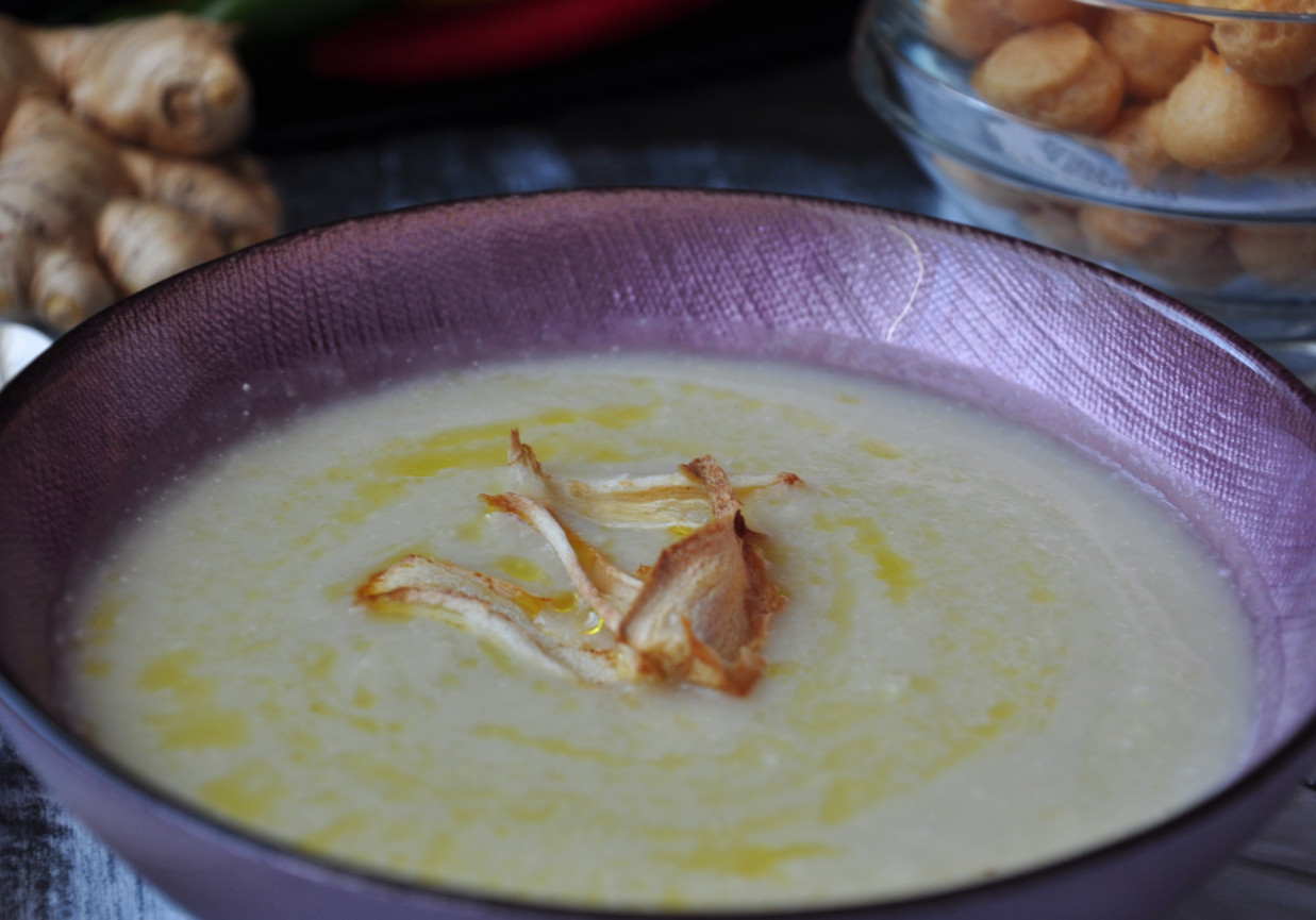 zupa krem z gruszki, pietruszki i imbiru na ostro foto
