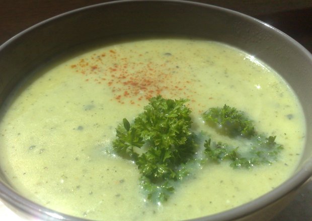 Fotografia przedstawiająca zupa krem z kabaczka