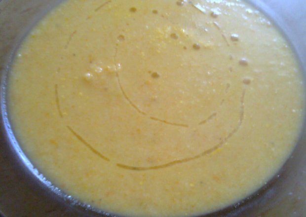 Fotografia przedstawiająca zupa krem z kalafiora