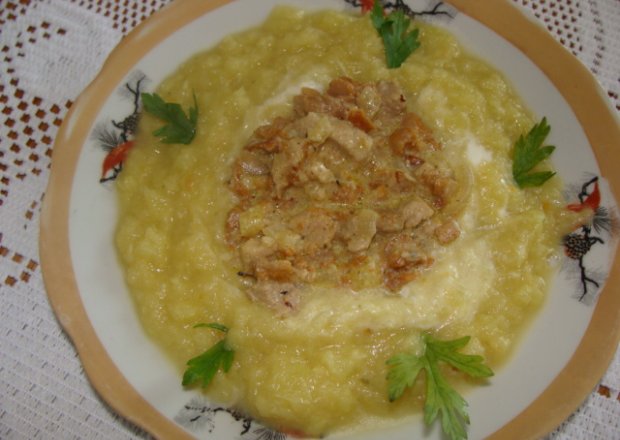 Fotografia przedstawiająca Zupa krem z kurek