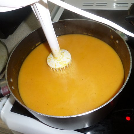 Krok 3 - Zupa krem z marchewki foto