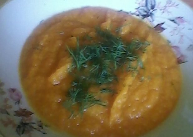 Fotografia przedstawiająca Zupa krem z marchewki