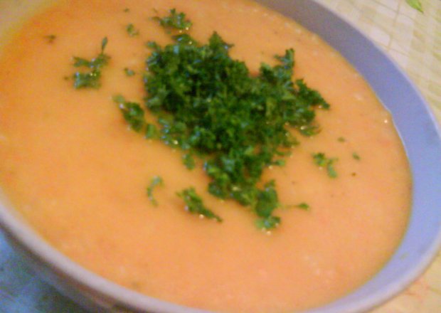 Fotografia przedstawiająca Zupa krem z marchwii