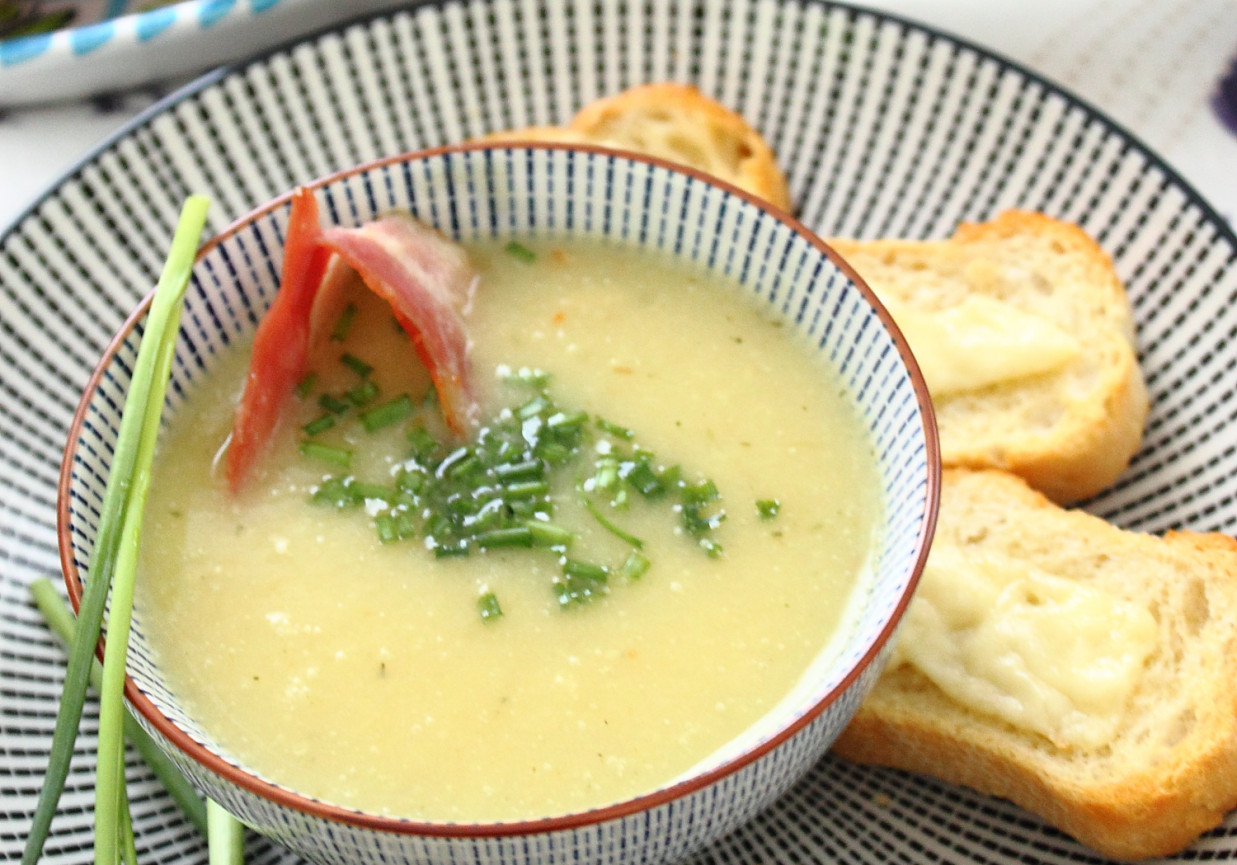 Zupa krem z pasternaku i pora DoradcaSmaku.pl