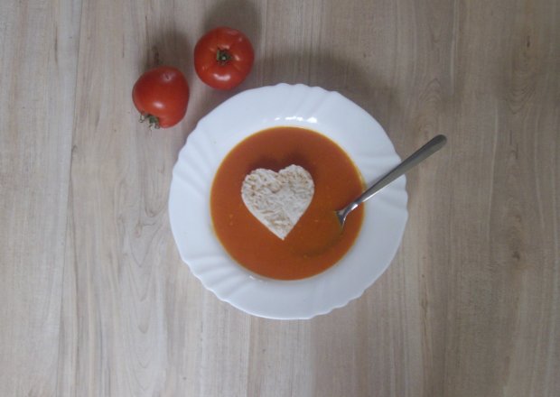 Fotografia przedstawiająca Zupa krem z pomidora