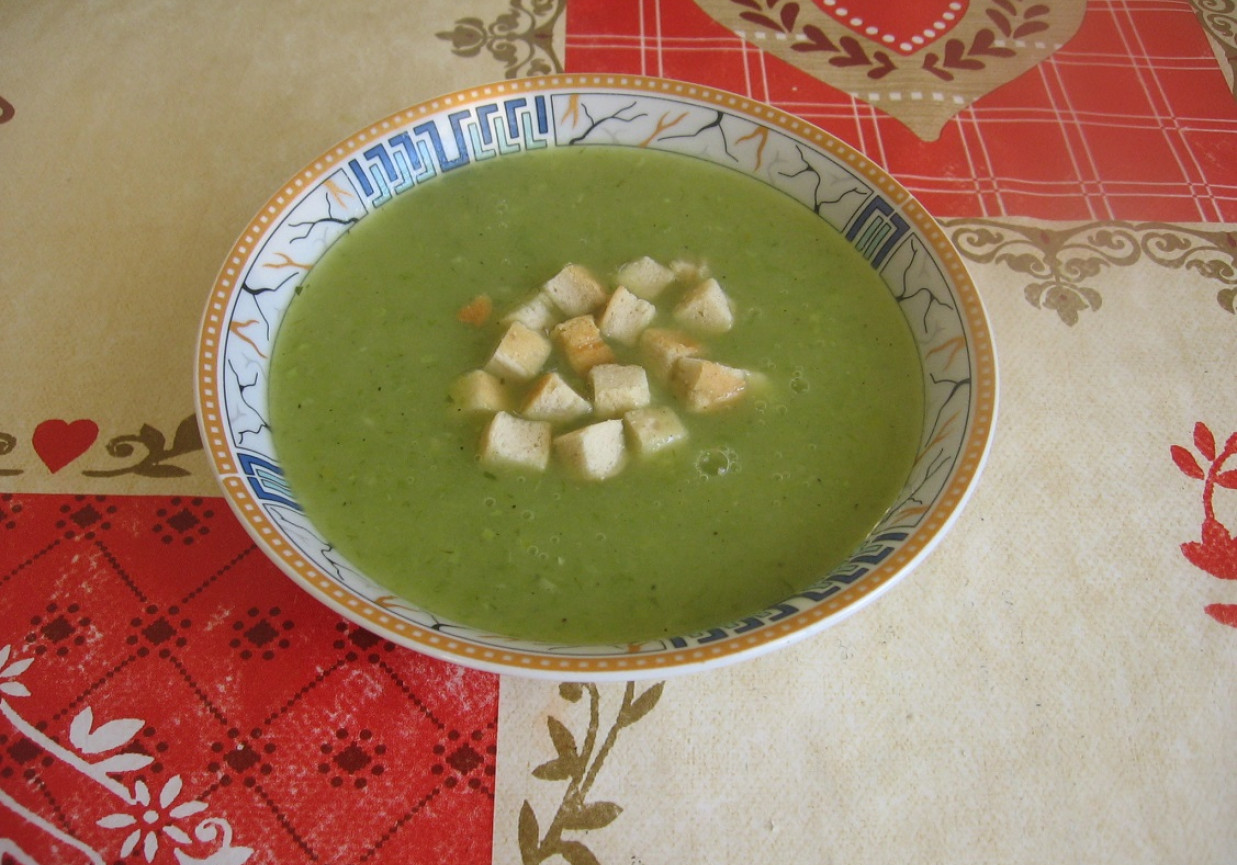 Zupa krem z pora i fasolki szparagowej foto