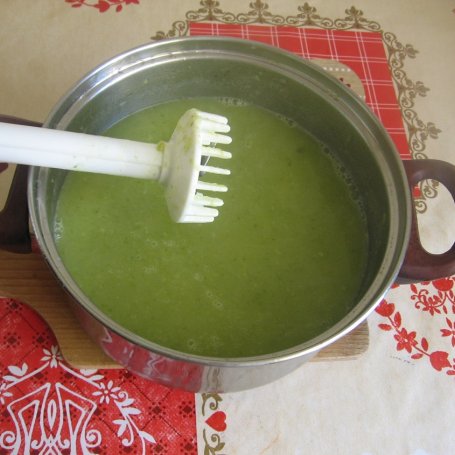 Krok 4 - Zupa krem z pora i fasolki szparagowej foto