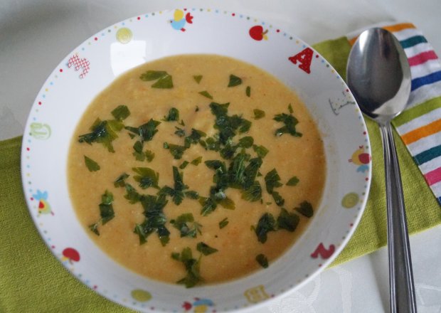 Fotografia przedstawiająca Zupa krem z pora i jaglanki