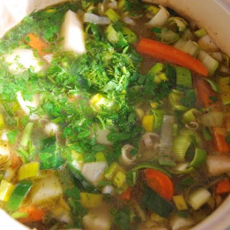 Krok 2 - Zupa krem z warzywami i imbirem foto