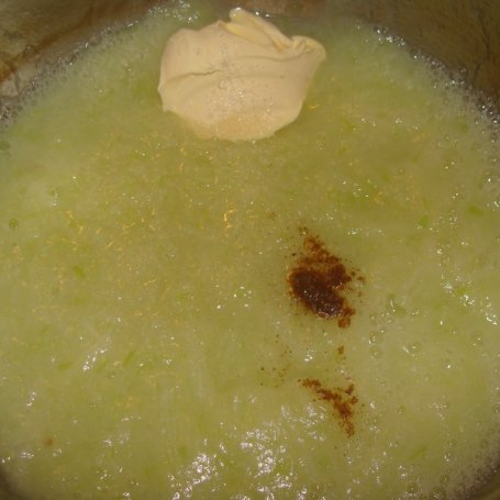 Krok 4 - Zupa krem ze szparagów i pora foto
