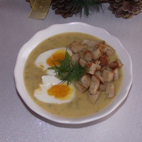 Krok 6 - Zupa krem ziemniaczano koperkowy z jajkiem i grzankami  foto