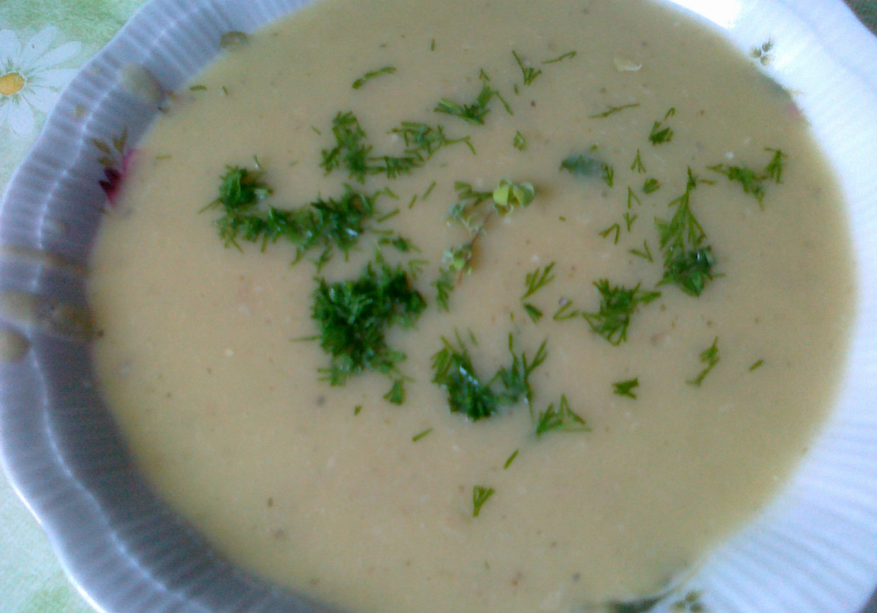 zupa krem ziemniaczano-rybna foto