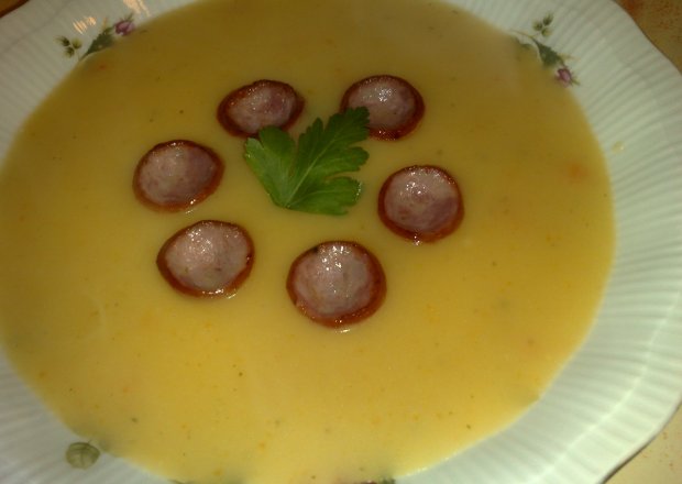 Fotografia przedstawiająca zupa krem ziemniaczany