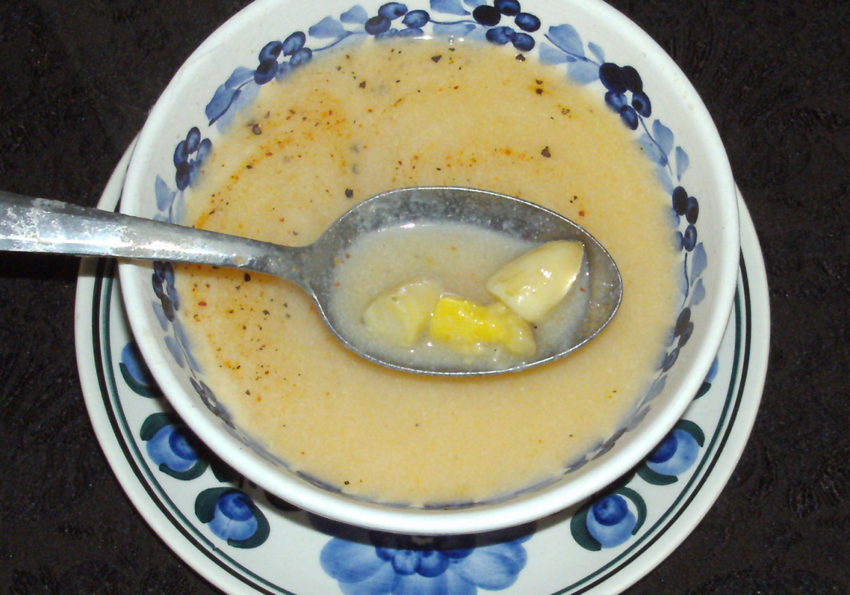 zupa kremowa z białych szparagów na rosole... foto