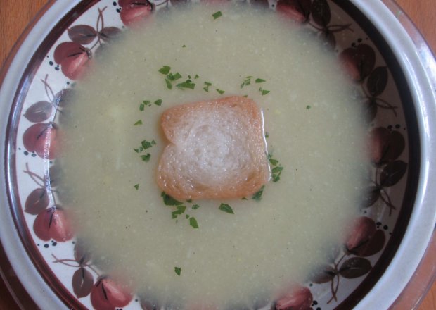 Fotografia przedstawiająca Zupa kremowa z kalafiora