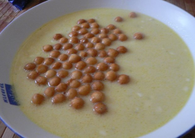 Fotografia przedstawiająca Zupa kremowa ziołowa
