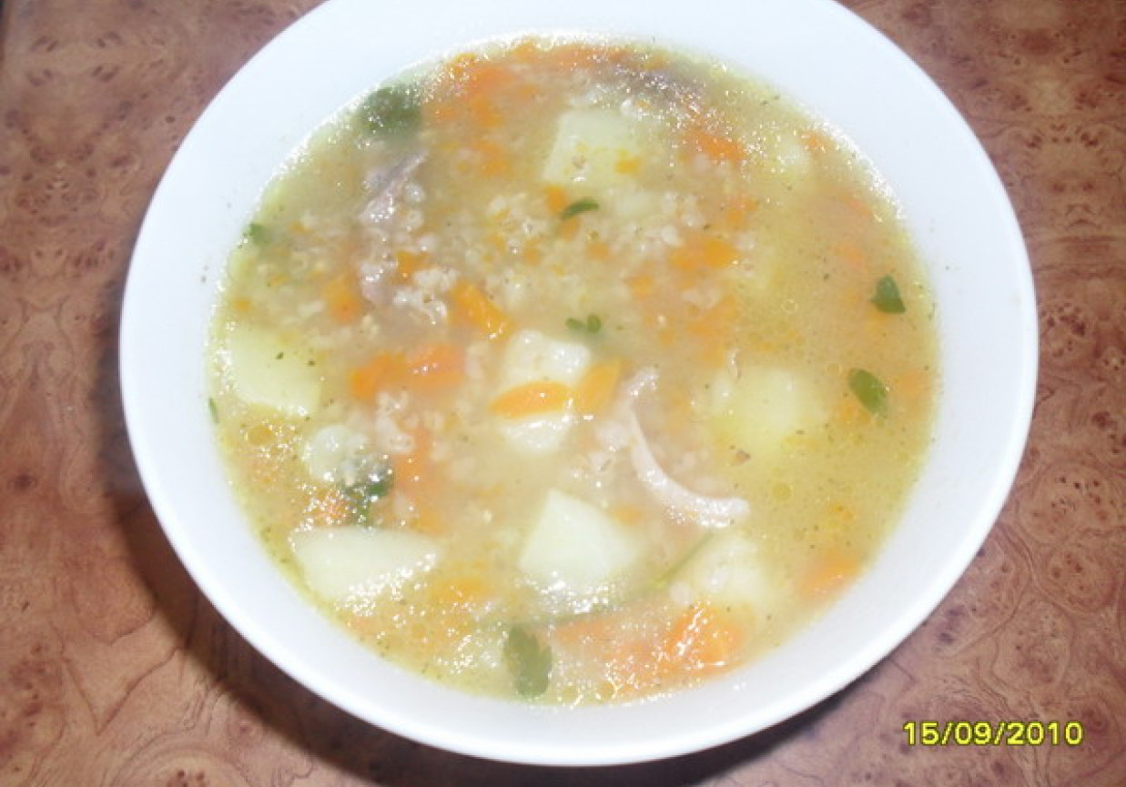 Zupa krupnik. foto
