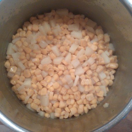 Krok 2 - zupa kukurydziana z mleczkiem kokosowym foto